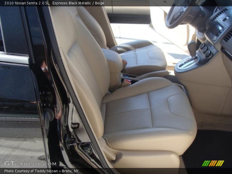 Espresso Black Metallic / Beige 2010 Nissan Sentra 2.0 SL