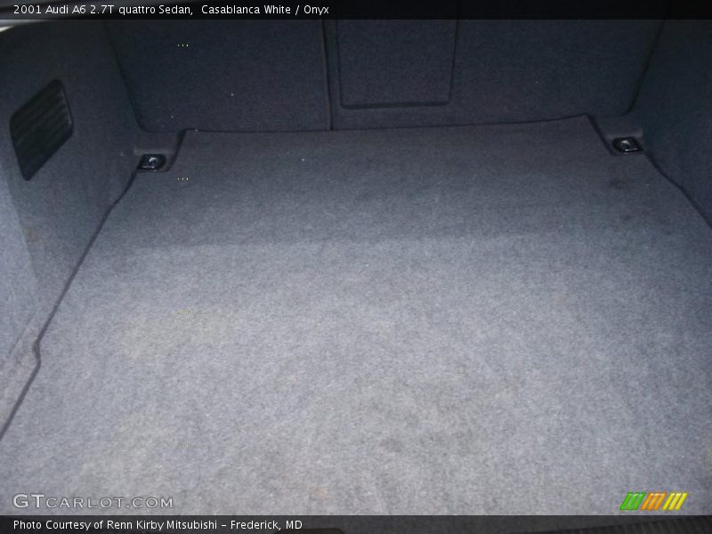 Casablanca White / Onyx 2001 Audi A6 2.7T quattro Sedan