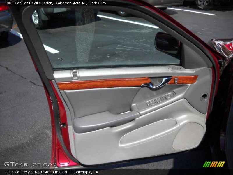Cabernet Metallic / Dark Gray 2002 Cadillac DeVille Sedan