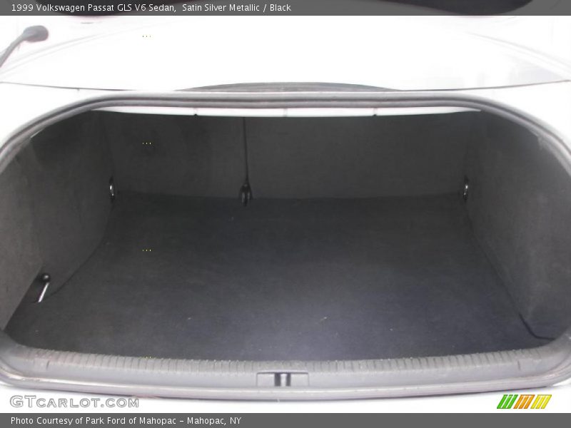 Satin Silver Metallic / Black 1999 Volkswagen Passat GLS V6 Sedan