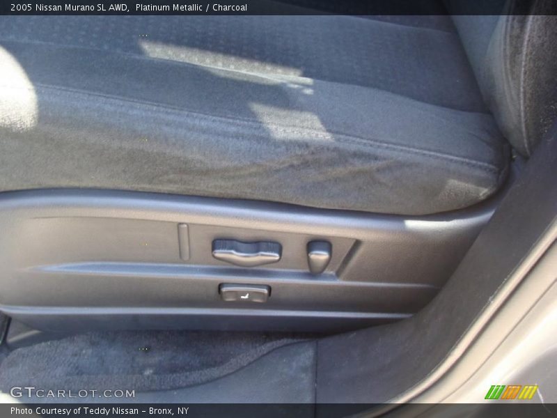 Platinum Metallic / Charcoal 2005 Nissan Murano SL AWD
