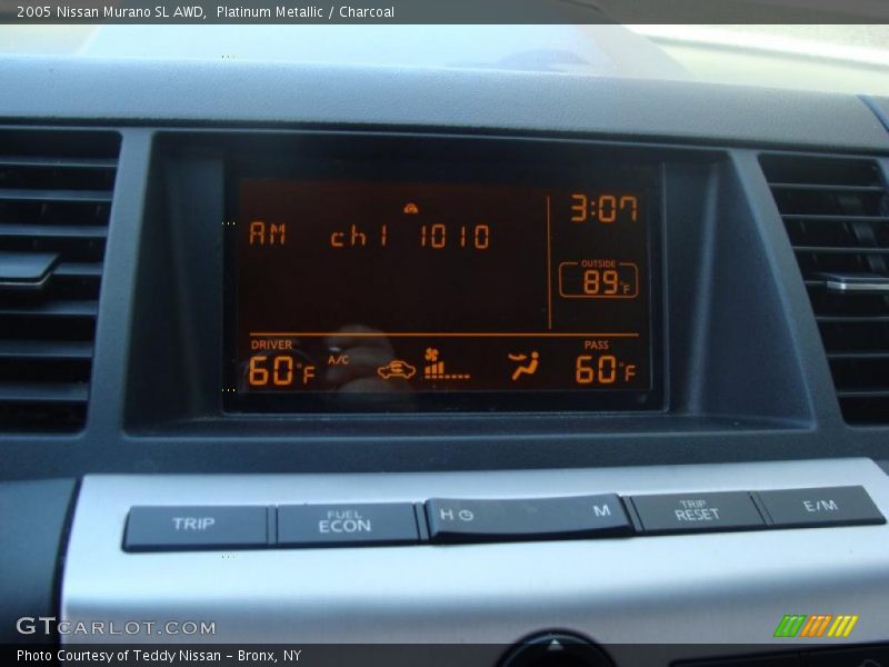 Platinum Metallic / Charcoal 2005 Nissan Murano SL AWD