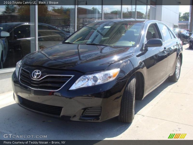 Black / Bisque 2010 Toyota Camry LE