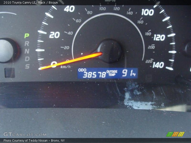 Black / Bisque 2010 Toyota Camry LE