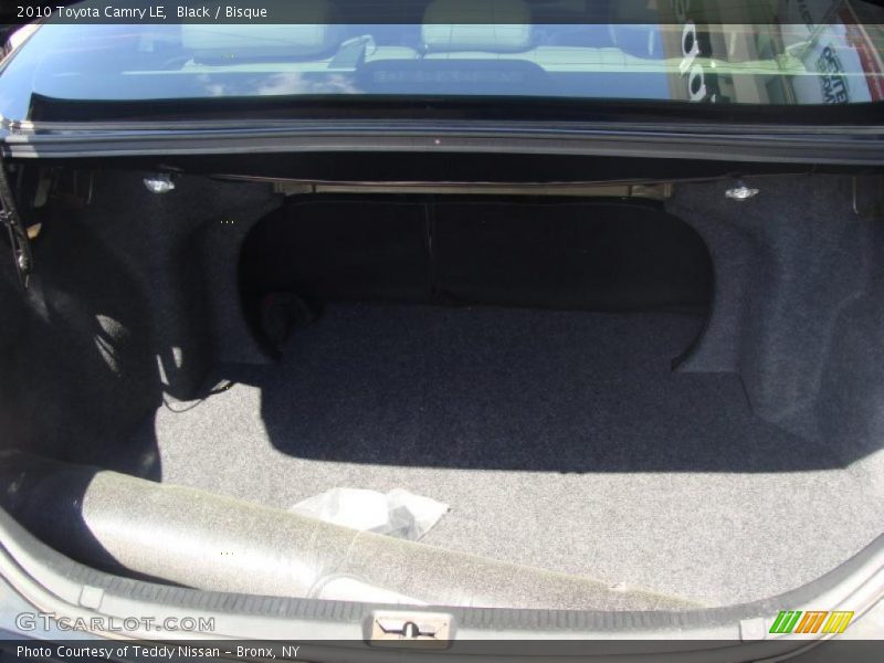 Black / Bisque 2010 Toyota Camry LE