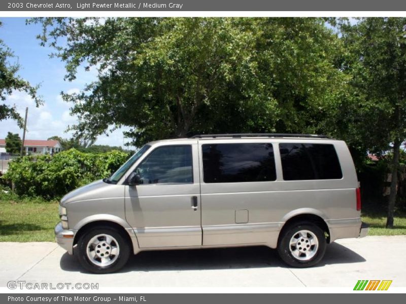 Light Pewter Metallic / Medium Gray 2003 Chevrolet Astro