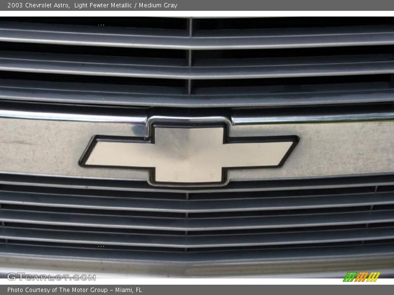 Light Pewter Metallic / Medium Gray 2003 Chevrolet Astro