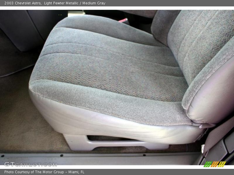 Light Pewter Metallic / Medium Gray 2003 Chevrolet Astro