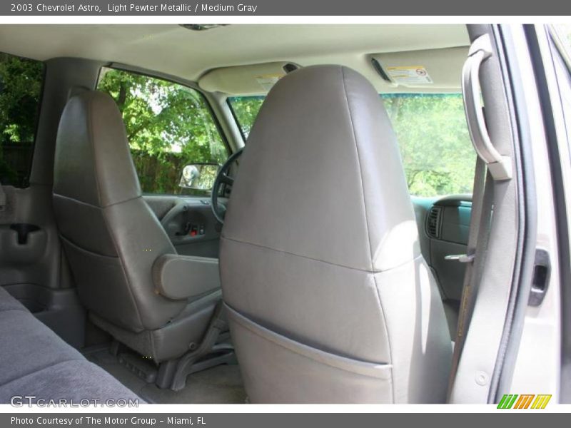 Light Pewter Metallic / Medium Gray 2003 Chevrolet Astro