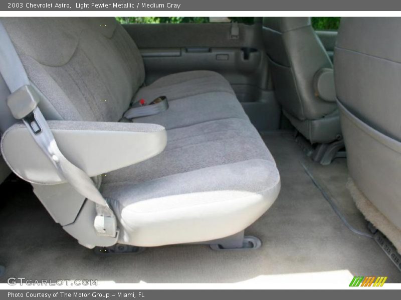 Light Pewter Metallic / Medium Gray 2003 Chevrolet Astro