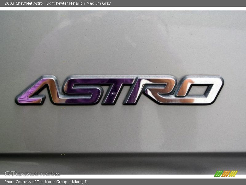 Light Pewter Metallic / Medium Gray 2003 Chevrolet Astro