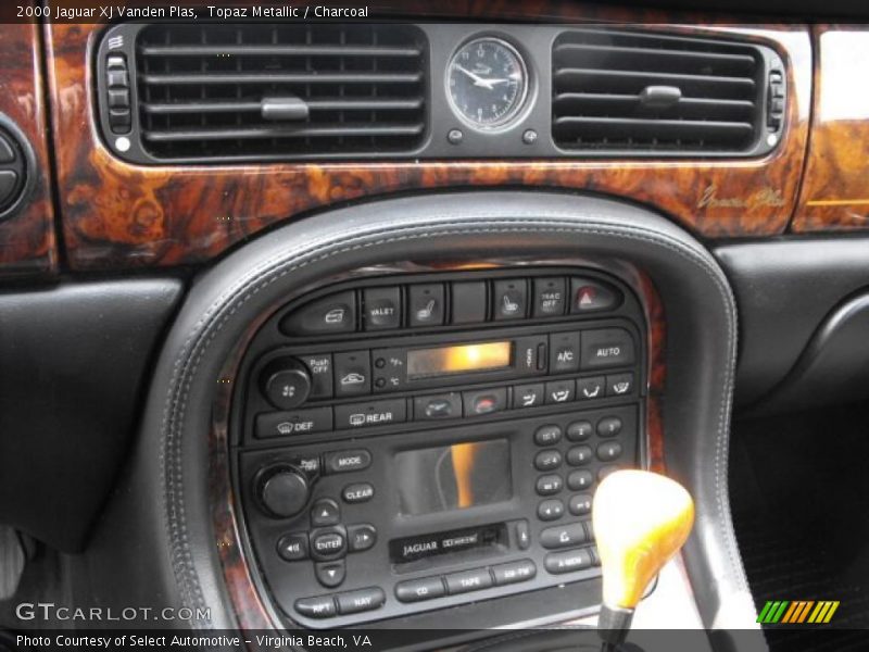 Topaz Metallic / Charcoal 2000 Jaguar XJ Vanden Plas