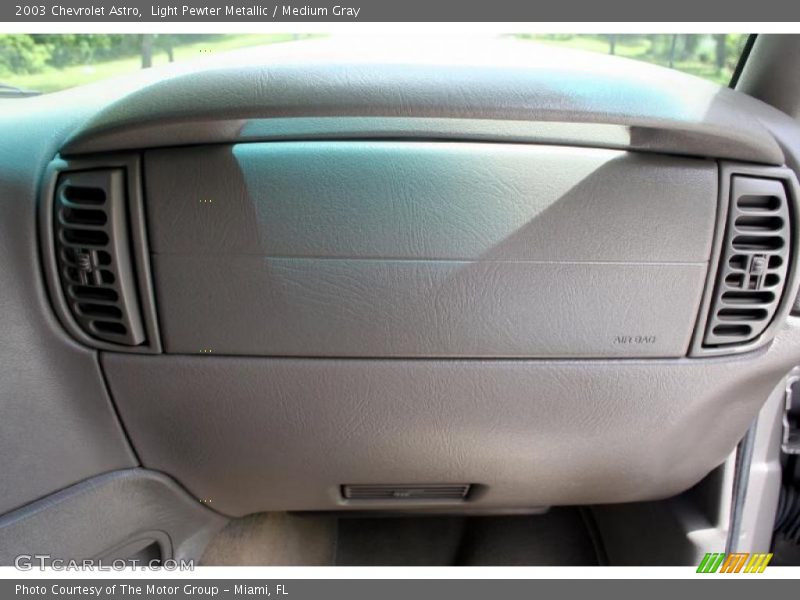 Light Pewter Metallic / Medium Gray 2003 Chevrolet Astro