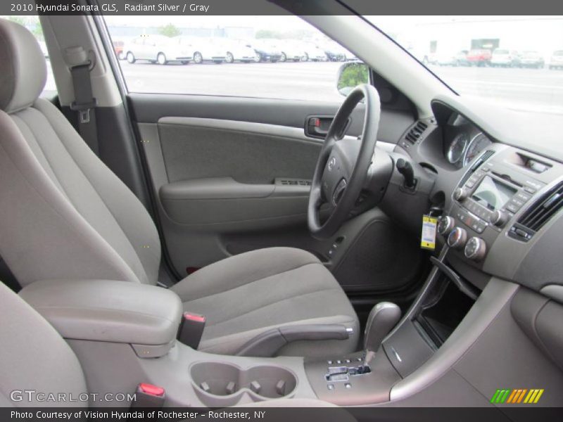 Radiant Silver / Gray 2010 Hyundai Sonata GLS
