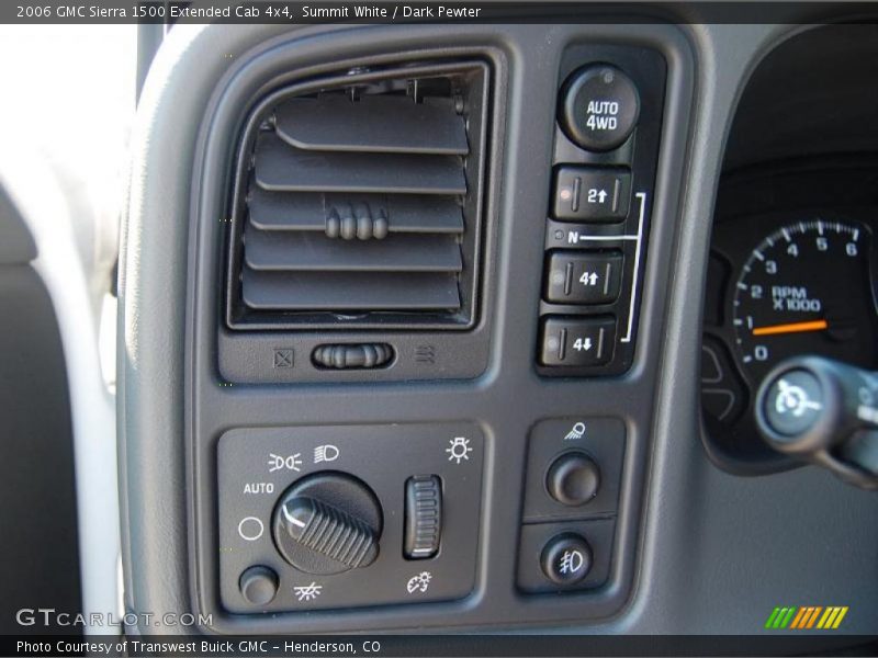 Summit White / Dark Pewter 2006 GMC Sierra 1500 Extended Cab 4x4