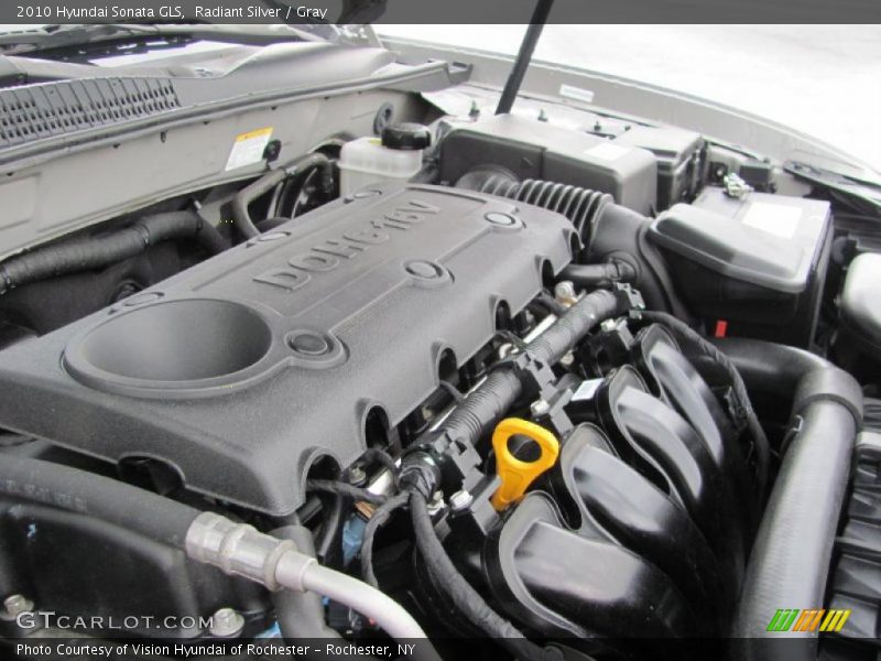 Radiant Silver / Gray 2010 Hyundai Sonata GLS