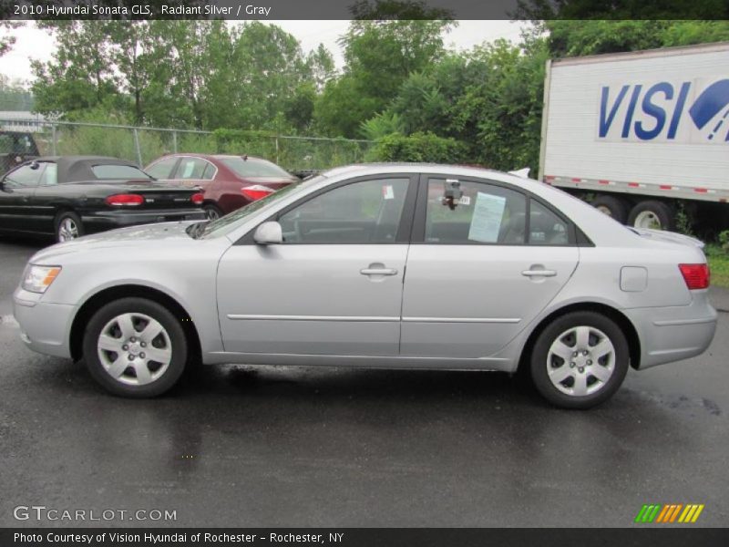 Radiant Silver / Gray 2010 Hyundai Sonata GLS