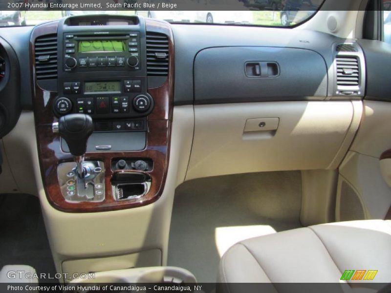 South Pacific Blue / Beige 2007 Hyundai Entourage Limited
