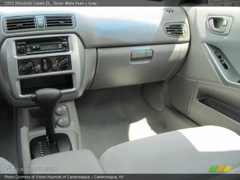 Dover White Pearl / Gray 2003 Mitsubishi Galant ES