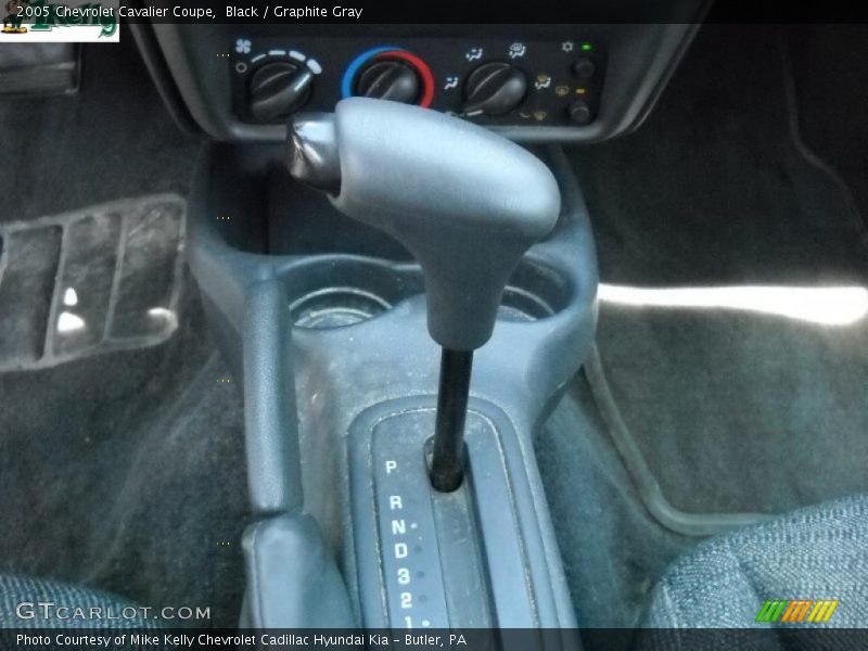 Black / Graphite Gray 2005 Chevrolet Cavalier Coupe
