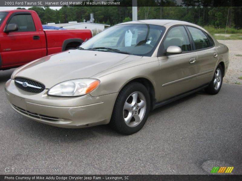 Harvest Gold Metallic / Medium Parchment 2001 Ford Taurus SE