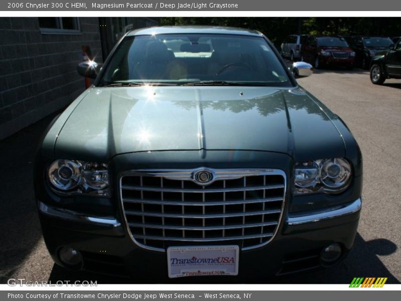 Magnesium Pearlcoat / Deep Jade/Light Graystone 2006 Chrysler 300 C HEMI