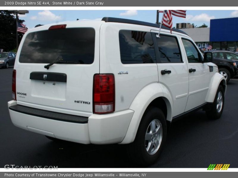 Stone White / Dark Slate Gray 2009 Dodge Nitro SE 4x4