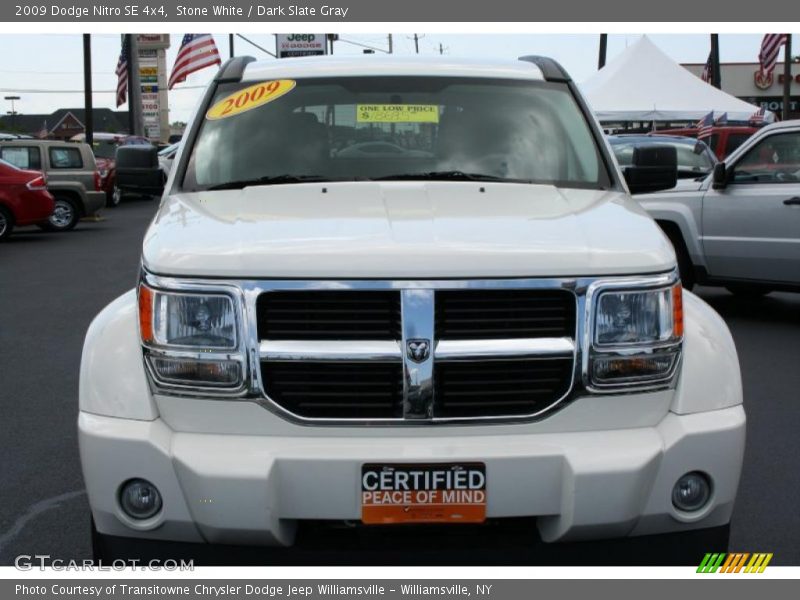 Stone White / Dark Slate Gray 2009 Dodge Nitro SE 4x4