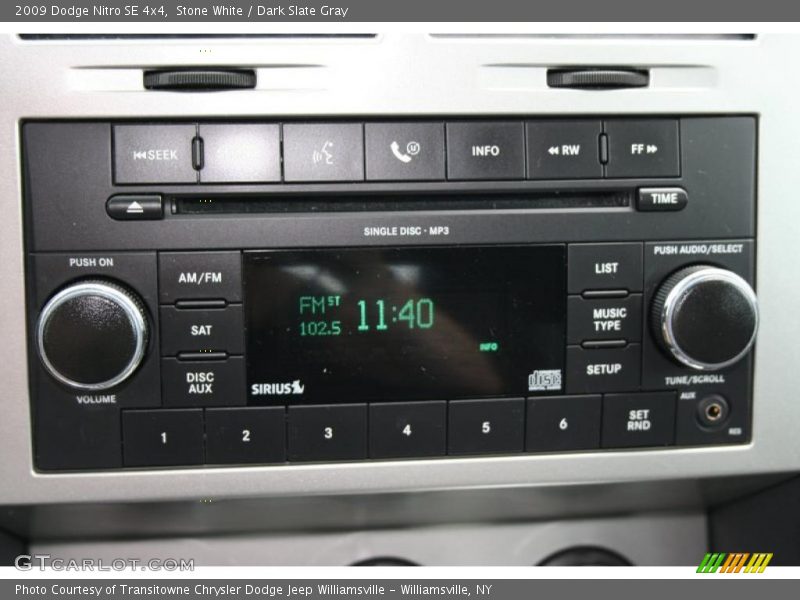 Stone White / Dark Slate Gray 2009 Dodge Nitro SE 4x4