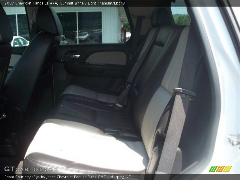 Summit White / Light Titanium/Ebony 2007 Chevrolet Tahoe LT 4x4