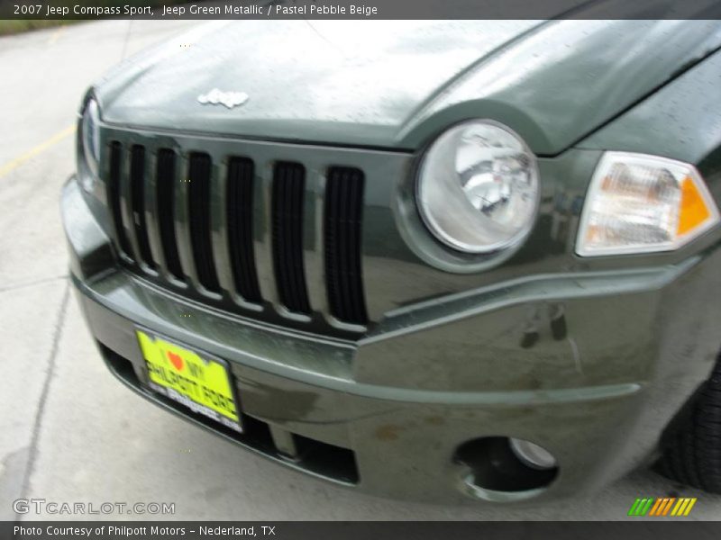 Jeep Green Metallic / Pastel Pebble Beige 2007 Jeep Compass Sport