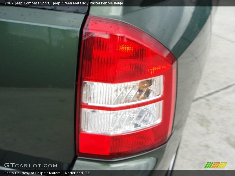 Jeep Green Metallic / Pastel Pebble Beige 2007 Jeep Compass Sport