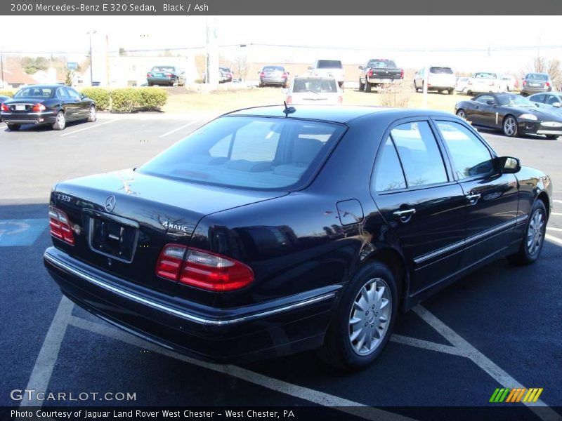 Black / Ash 2000 Mercedes-Benz E 320 Sedan