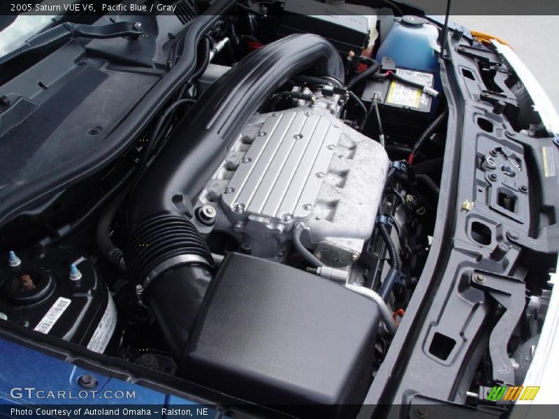 Pacific Blue / Gray 2005 Saturn VUE V6