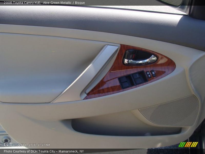 Aloe Green Metallic / Bisque 2008 Toyota Camry XLE
