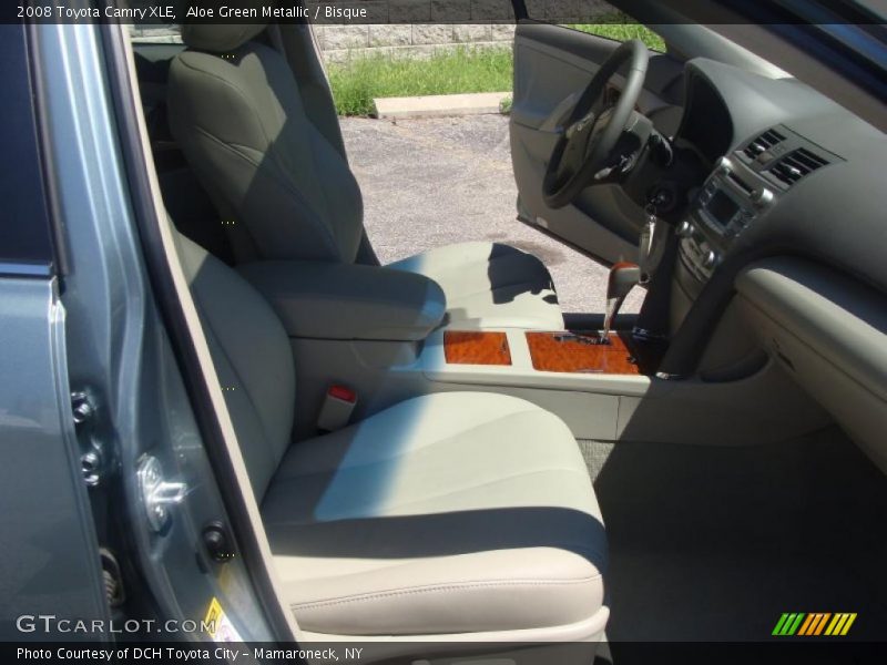 Aloe Green Metallic / Bisque 2008 Toyota Camry XLE