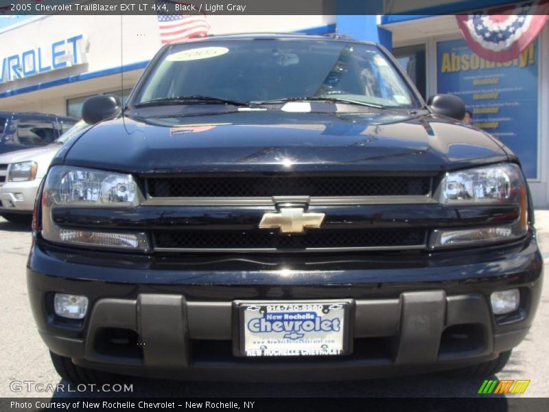 Black / Light Gray 2005 Chevrolet TrailBlazer EXT LT 4x4