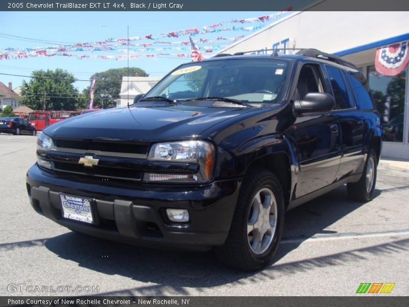 Black / Light Gray 2005 Chevrolet TrailBlazer EXT LT 4x4