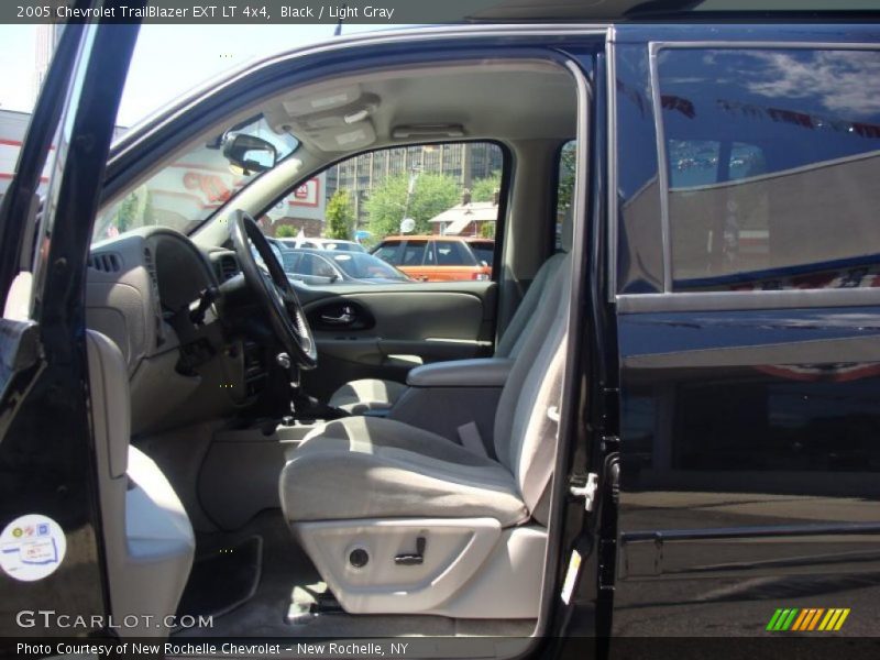 Black / Light Gray 2005 Chevrolet TrailBlazer EXT LT 4x4