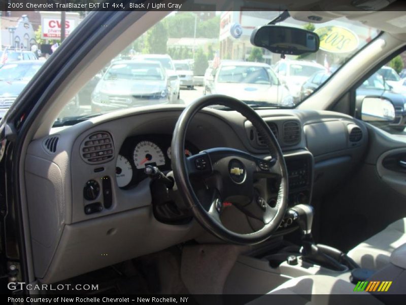Black / Light Gray 2005 Chevrolet TrailBlazer EXT LT 4x4