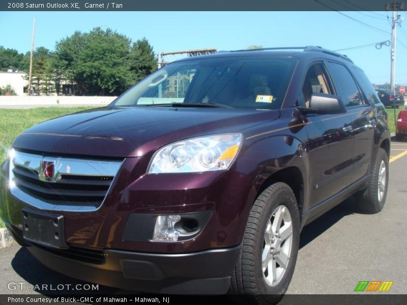 Garnet / Tan 2008 Saturn Outlook XE