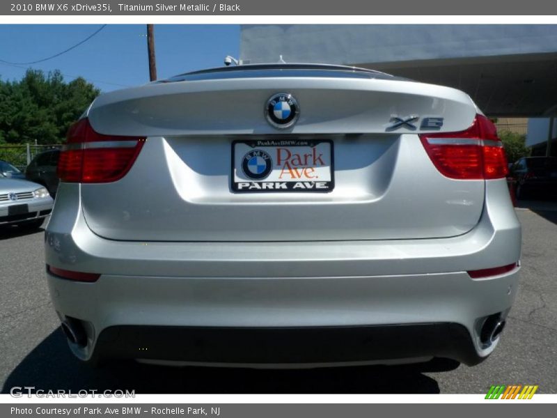 Titanium Silver Metallic / Black 2010 BMW X6 xDrive35i