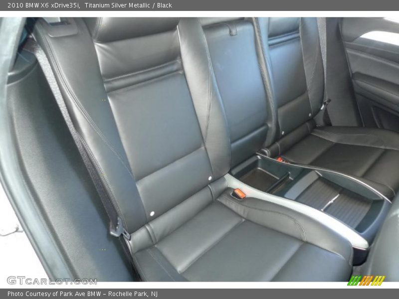 Titanium Silver Metallic / Black 2010 BMW X6 xDrive35i