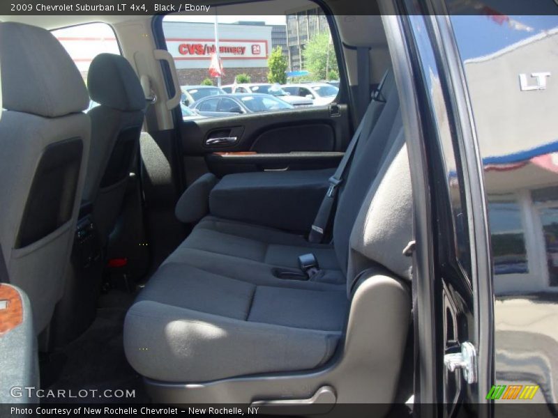 Black / Ebony 2009 Chevrolet Suburban LT 4x4