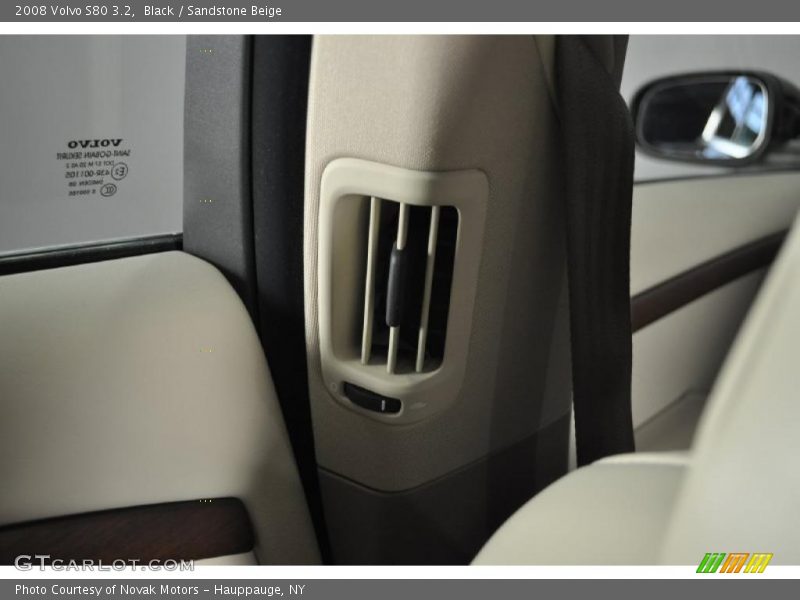 Black / Sandstone Beige 2008 Volvo S80 3.2