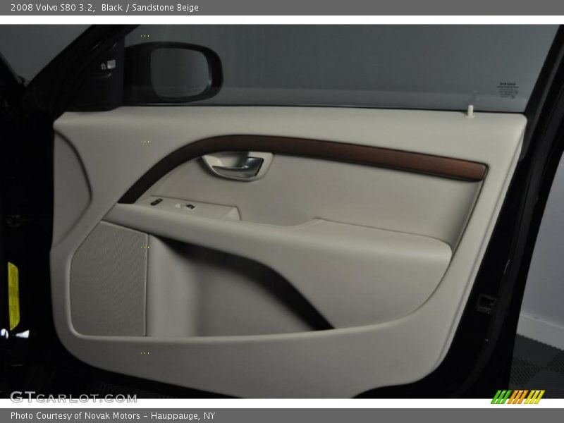 Black / Sandstone Beige 2008 Volvo S80 3.2