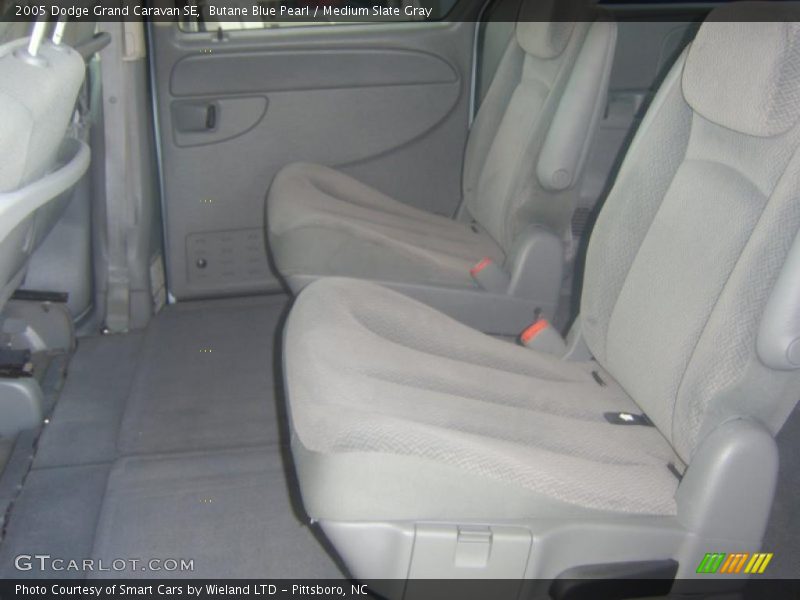 Butane Blue Pearl / Medium Slate Gray 2005 Dodge Grand Caravan SE