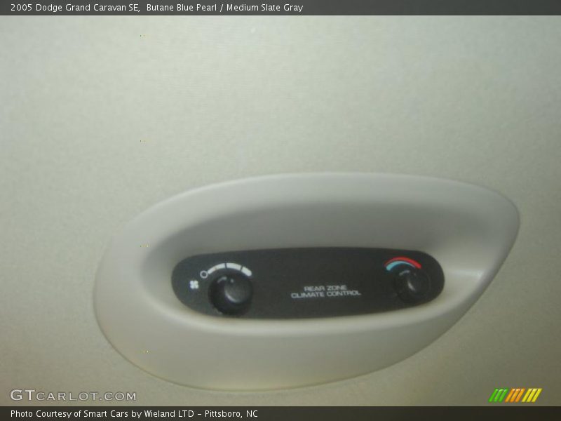Butane Blue Pearl / Medium Slate Gray 2005 Dodge Grand Caravan SE