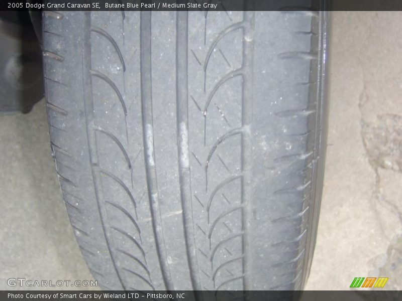 Butane Blue Pearl / Medium Slate Gray 2005 Dodge Grand Caravan SE