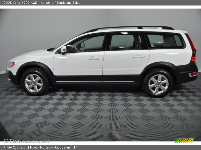 Ice White / Sandstone Beige 2008 Volvo XC70 AWD
